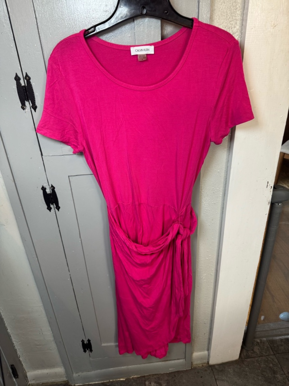 Calvin Klein Fuchsia Short Sleeve Tie-Waist Dress
